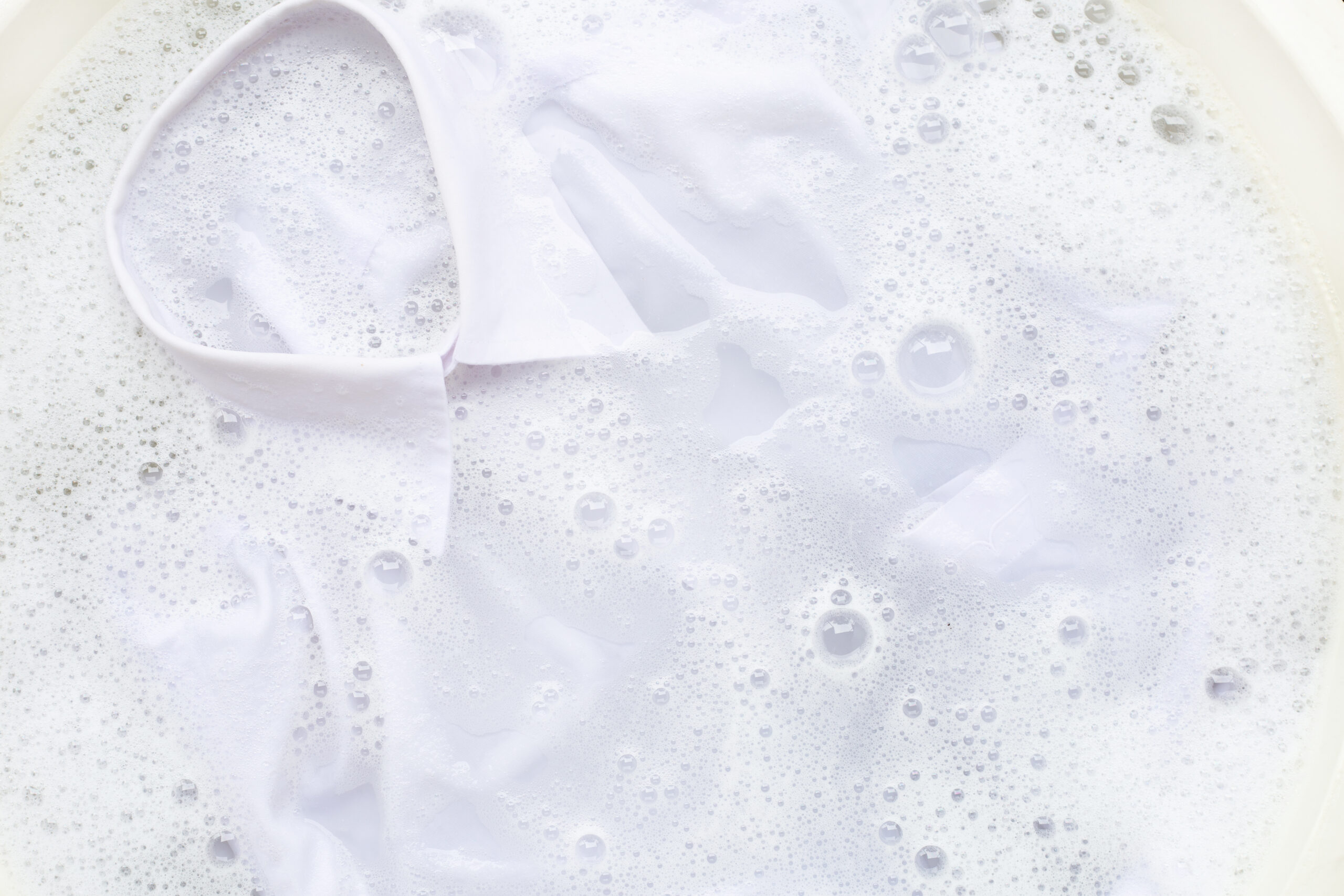 Soak cloth before washing, white shirt
